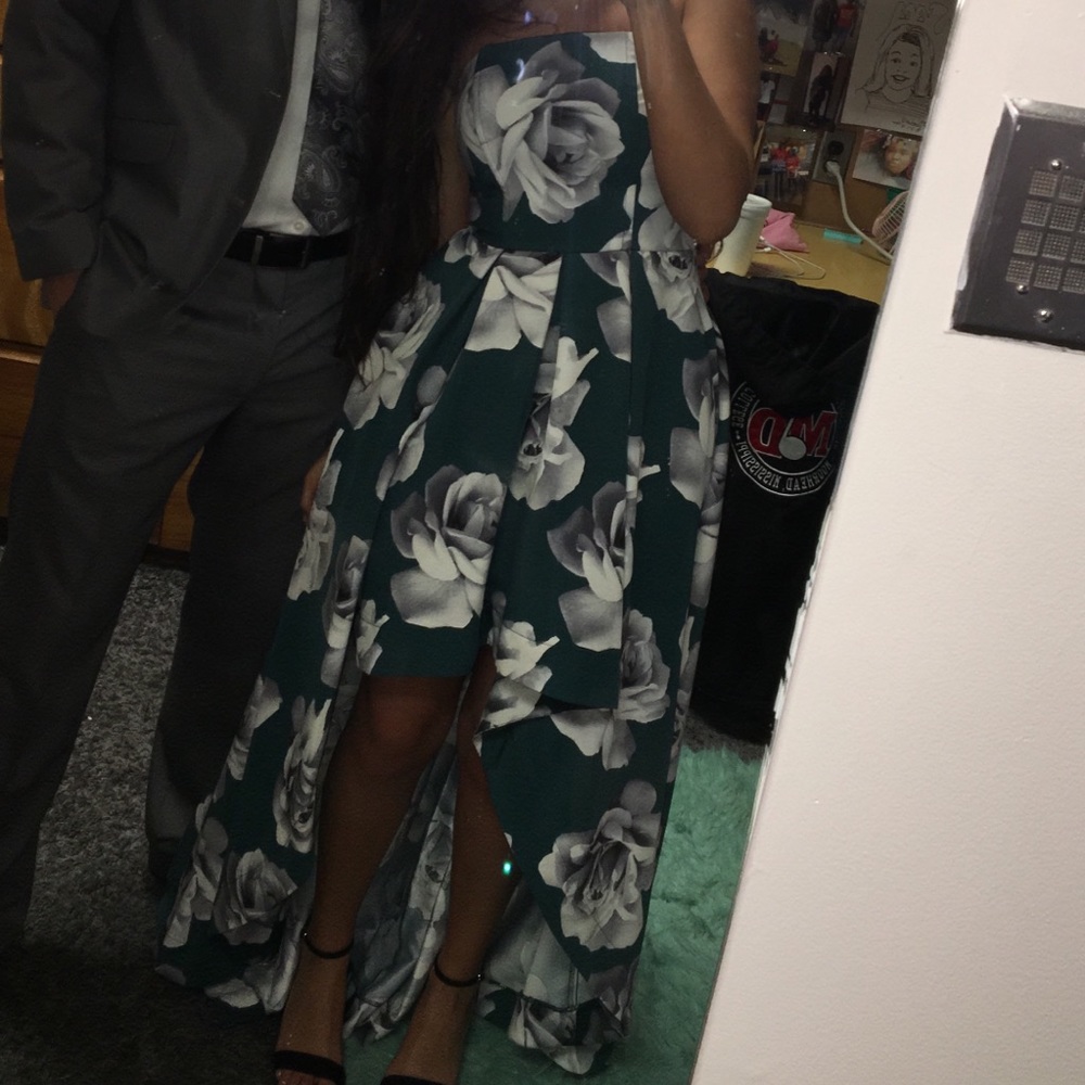 Floral High-Low Prom Dress - Picture 2 of 3